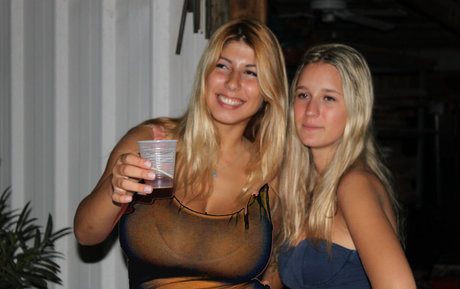 Daniella Yallouz naked model gallery