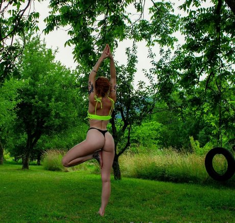 Baby red_ erotic star picture