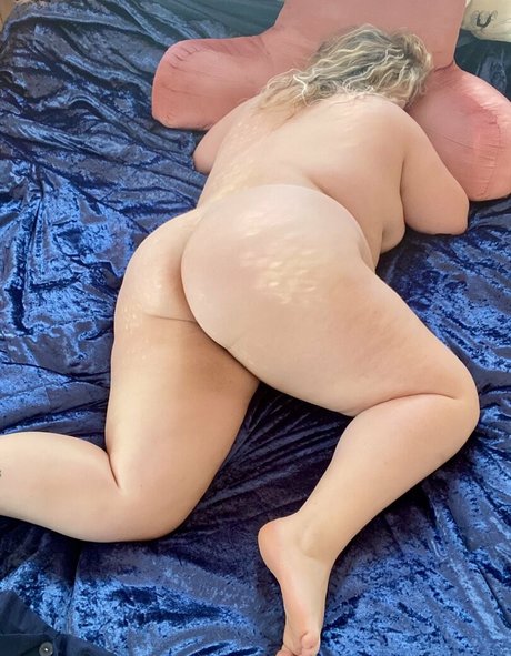 softnsweeet0 model sexy pic