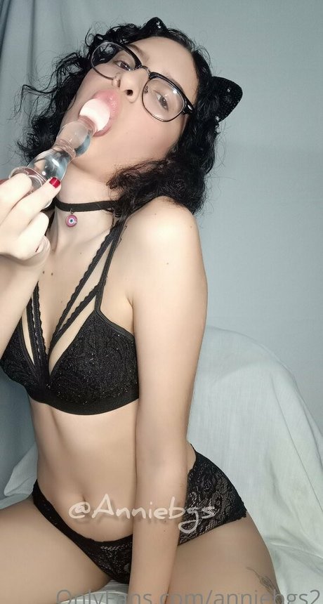 anniebgs2 pretty pornstar archive