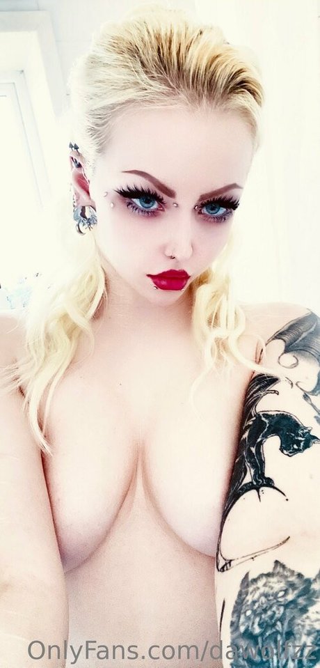 dawolfzz model hot gallery