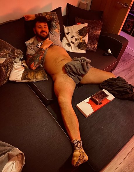 leobear sex actress archive