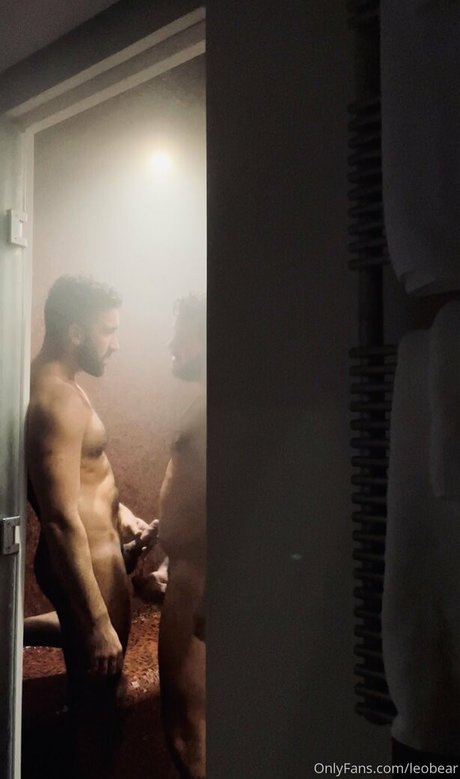 leobear model best pictures