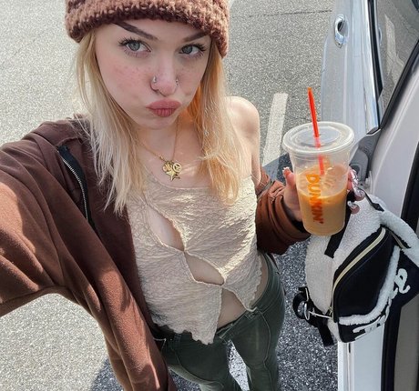 MyahAlanna model high quality img