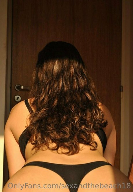 sexandthebeach18 model beautiful pics