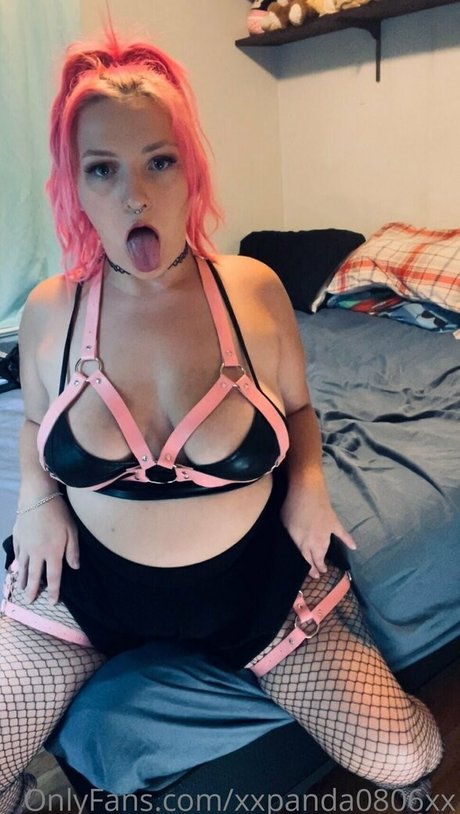 xxpanda0806xx pornstar erotic photo