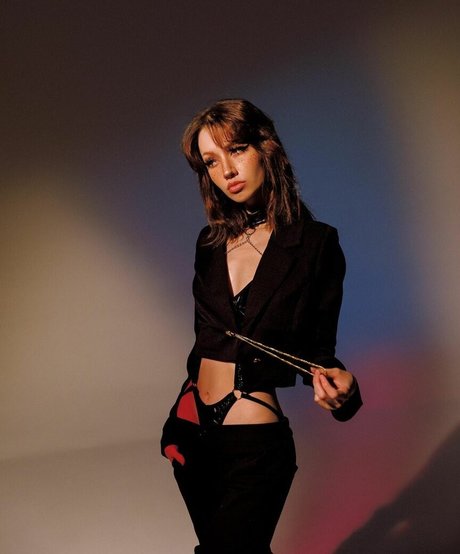 Peach girl23 xxx actress picture