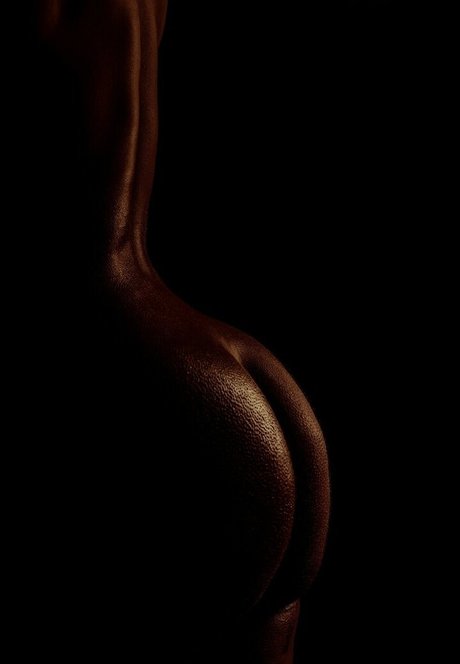 Hattie James free model img