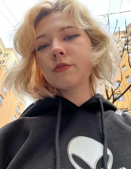 jenny shine beautiful model images