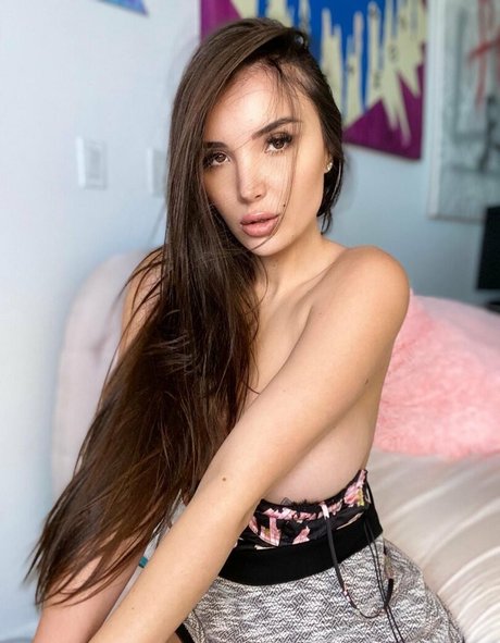 princessvfree model pornographic images