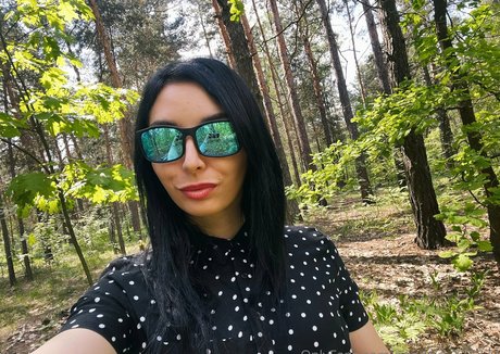 angelina crystal model nudes pictures