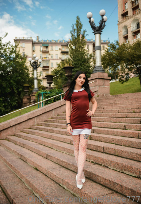 angelina crystal model sexy pic