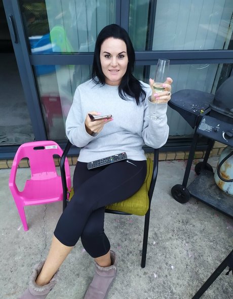 chanelbeexx model nice gallery