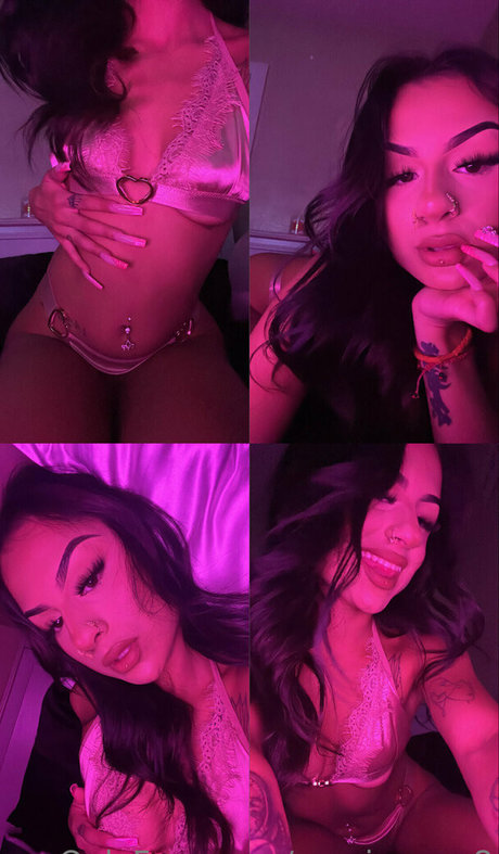 moniqueee8 pornstar exclusive image