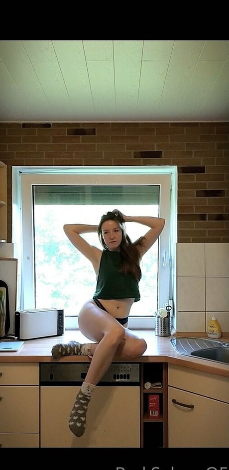 red selene nudes model gallery