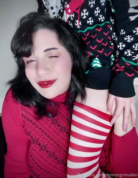 demonlewds model hd picture