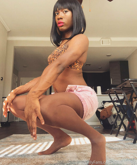 Itsvaleriemay star nudes img