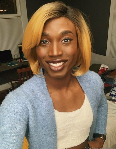 Itsvaleriemay star hd pics