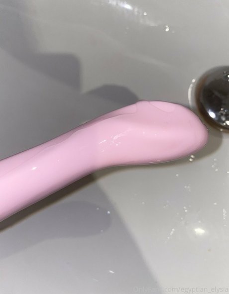 petite girls onlyfans sexy nudes picture