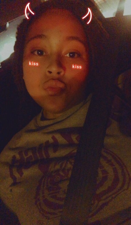 mssynns naked actress galleries