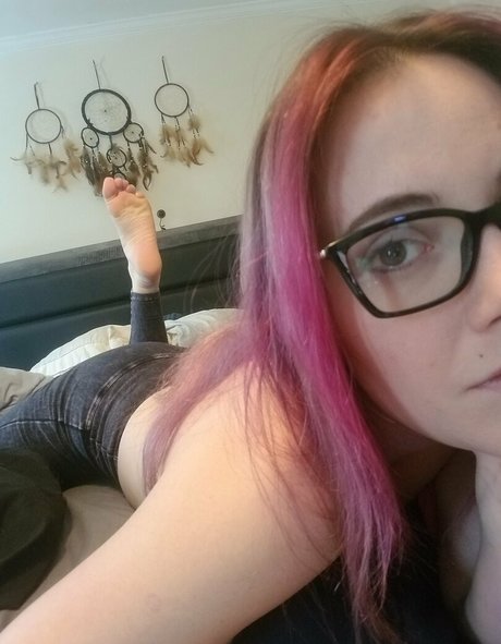 karasfreefeet model art photo