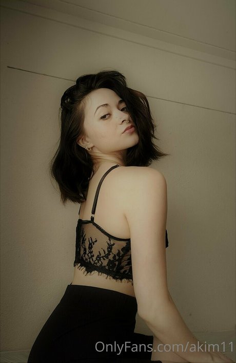 akim11 best model images