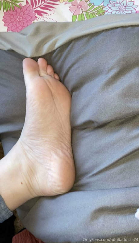 adultaddicts6883 pornstar free pictures