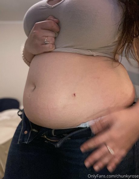 chunkyrose beautiful model pics