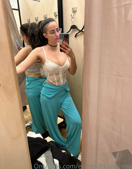 esmeraldamentee model pornographic image