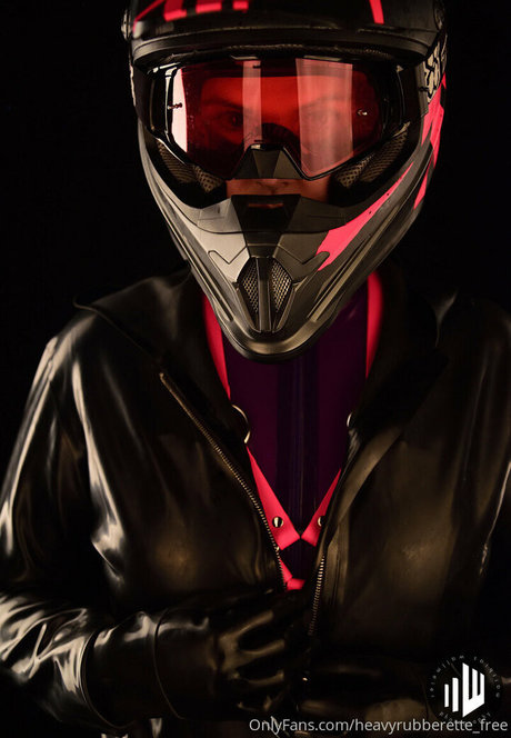 heavyrubberette free pornstar pretty archive