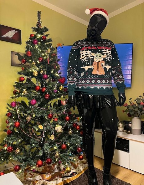 heavyrubberette free nudes star archive