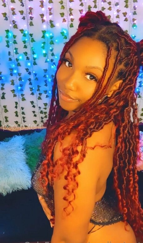popiipotent sexy pornstar image
