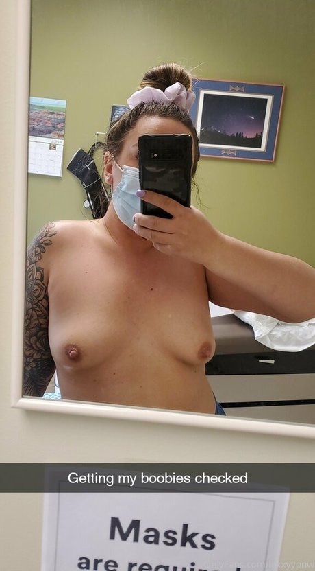 lexxyypnw star high quality photo