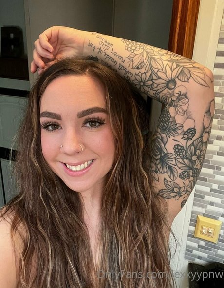 lexxyypnw porn star images