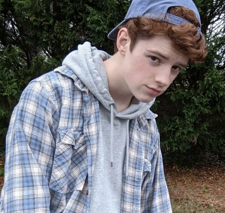 tommyakai pornographic actress galleries