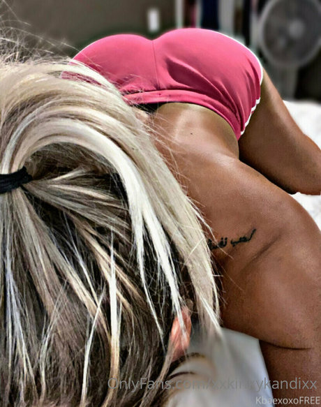 xxkinkykandixx star free picture