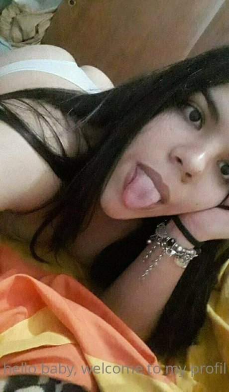 girlxxxtriniti high quality model pic