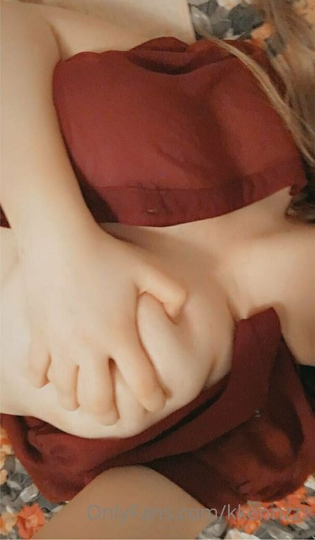 kkennzzz sexy actress images