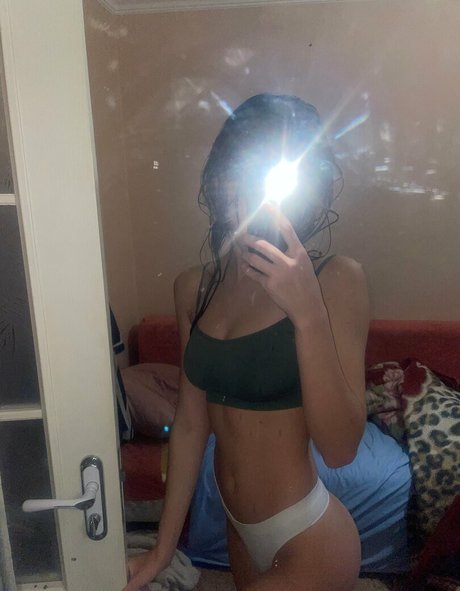 lili babe pornstar top img