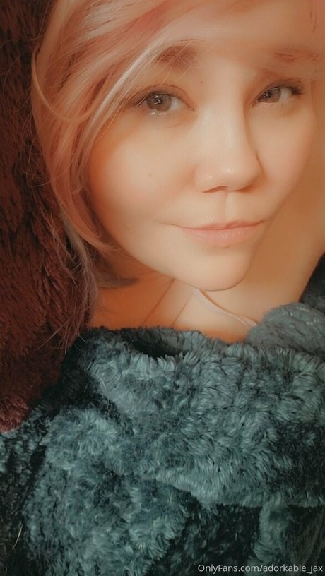 petite girls onlyfans top img