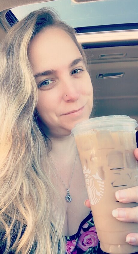 Donna Lynn star free galleries