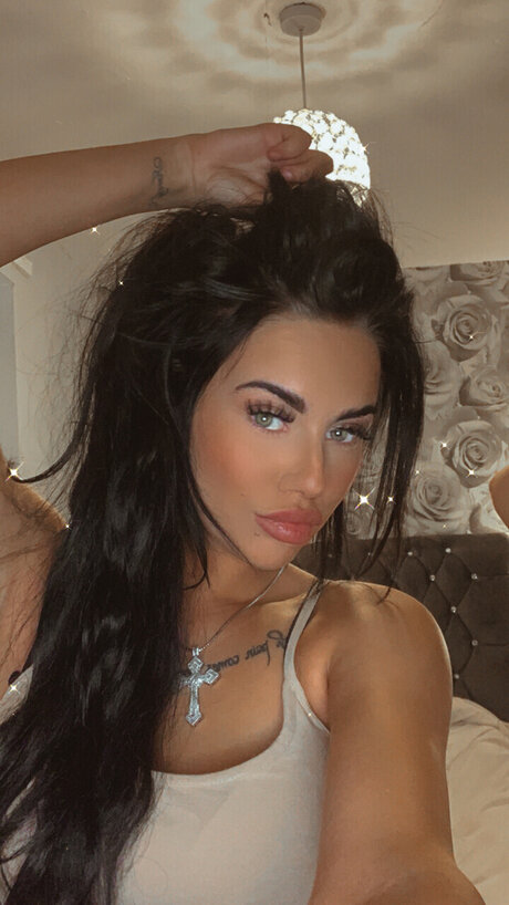 ndm196 naked star pic