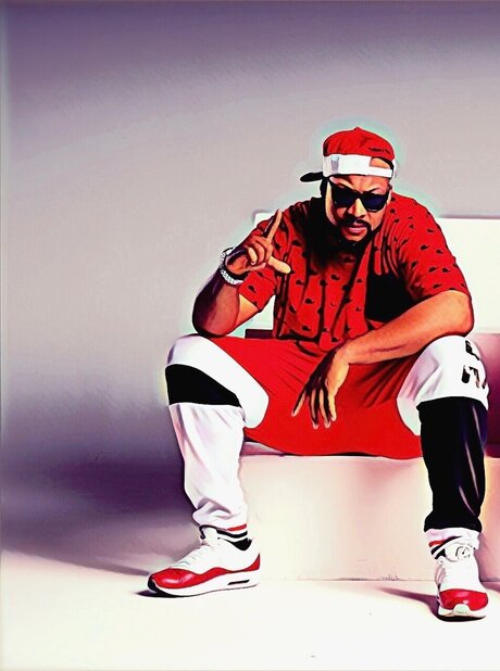 C Strong Bloodline adult star picture