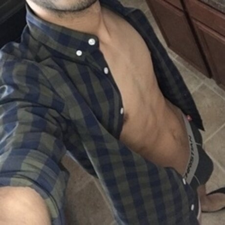 Hung Latin Twink best model picture