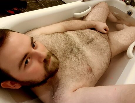 Scottie naked actress photo