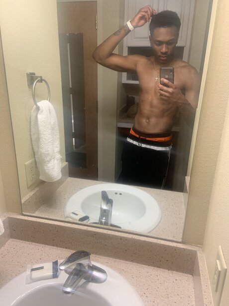 Slimmyy nude actress img