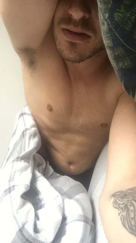 REDhottwink pornstar pretty image