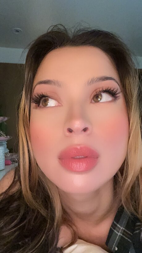 LYONS star nice photo