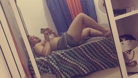 u9089468 hot pornstar picture