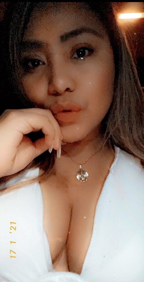 Issaabae star art galleries